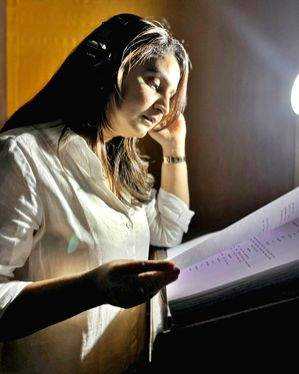 गदर डायरेक्टर अनिल शर्मा की फिल्म जर्नी के लिए भक्ति राठौड़ ने शुरू की डबिंग गदर डायरेक्टर अनिल शर्मा की फिल्म जर्नी के लिए भक्ति राठौड़ ने शुरू की डबिंग